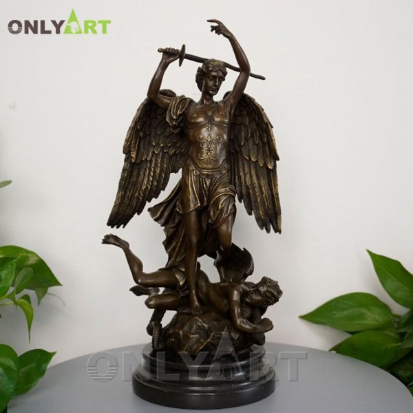 St Saint Michael Angel Slaying Devil Satan Miniature Statue Figure OAST-9